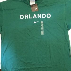 Men's XL Nike tee